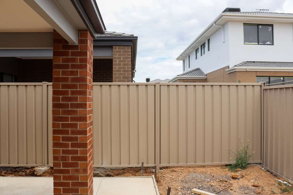 What Are My Rights When My Neighbor Owns the Wall I Want to Paint Wolverhampton?